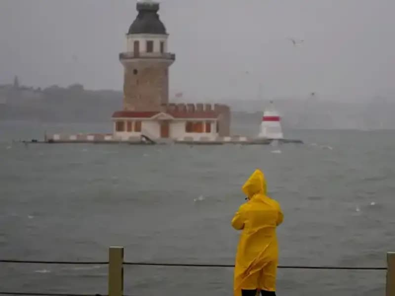 İstanbul'da Bahar Havası Sona Eriyor: Kışı Karşılamaya Hazır Olun!