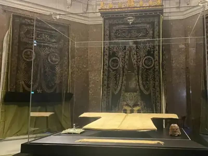 Hırka-i Şerif, Ziyarete Açılıyor: Müslümanların Gözdesi Olacak