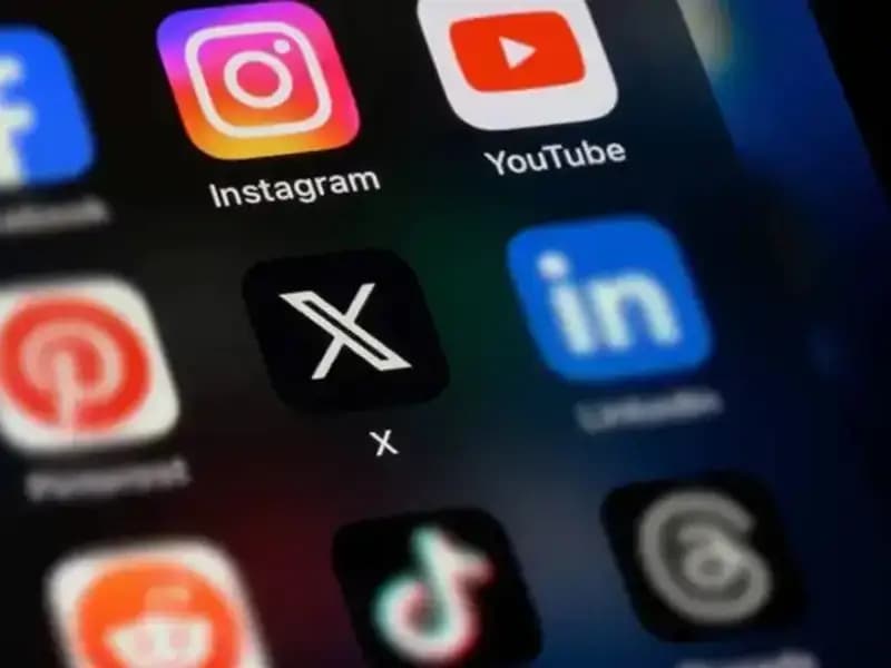 Sosyal Medyada Kısıtlamalar Devam Ediyor: Whatsapp, Instagram ve Daha Fazlası