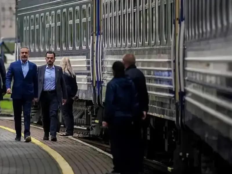 Dışişleri Bakanı Fidan, Ukrayna'daki Önemli Temaslarını Tamamladı