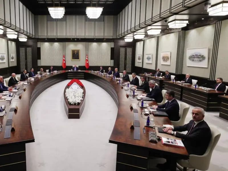 Kabine Toplantısı Gündemi Değerlendirecek