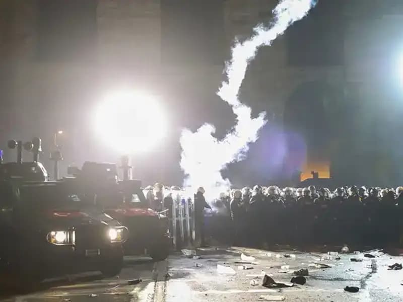 Saraçhane’de Alevlenen Olay: Polis Ekibine Saldırı ve Müdahale