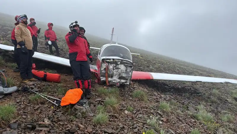 Türk Pilotun Kullandığı Uçak Düştü: Korkunç Kaza Hayatları Değiştirdi