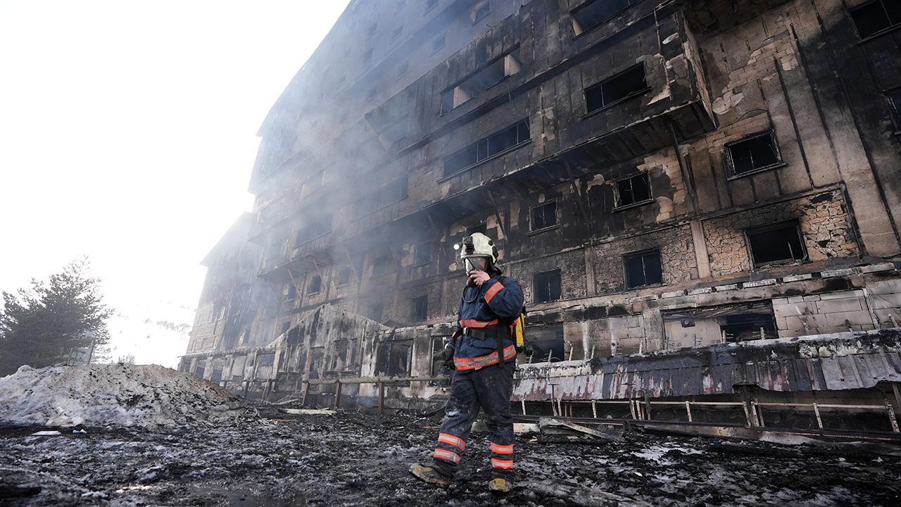 Kartalkaya'da Otel yangınına ilişkin itfaiye raporu açıklandı