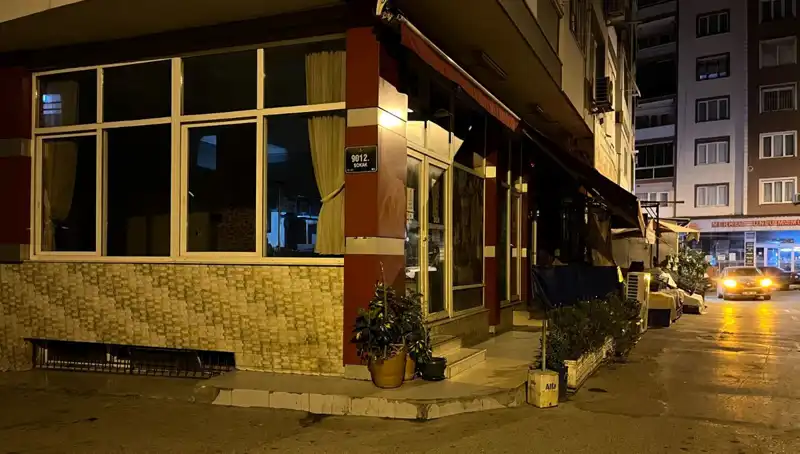 İzmir'de Kahvehane Saldırısı: Bir Kişi Hayatını Kaybetti