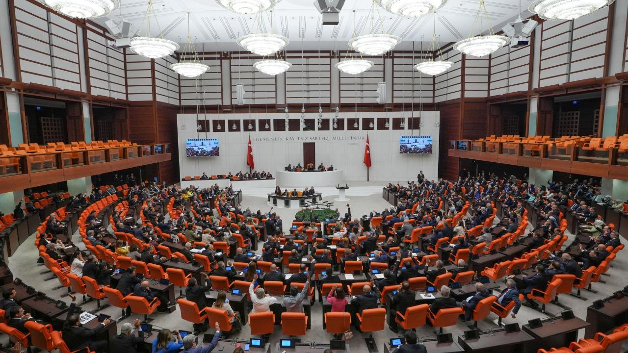 TBMM'de Yoğun Gündem Haftaya da Devam Edecek