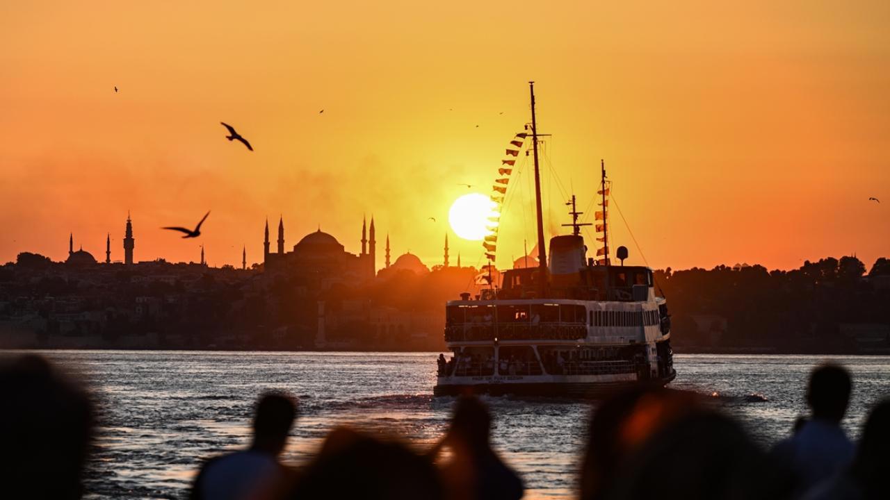 Turizm Geliri Rekor Kırdı!