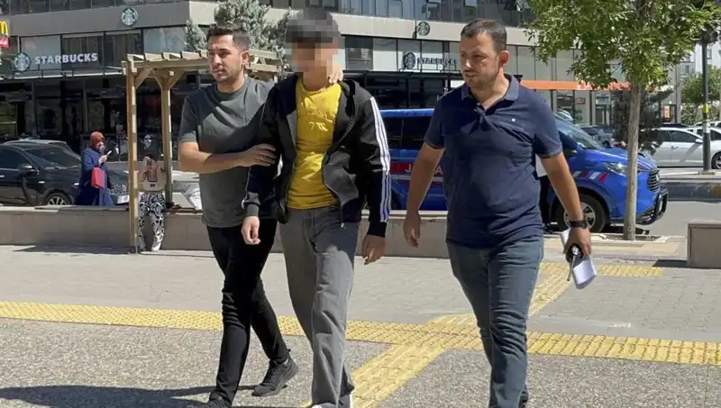Kardeşler Arasındaki Tartışma Kanlı Sona Erdi: Bıçaklama Olayı