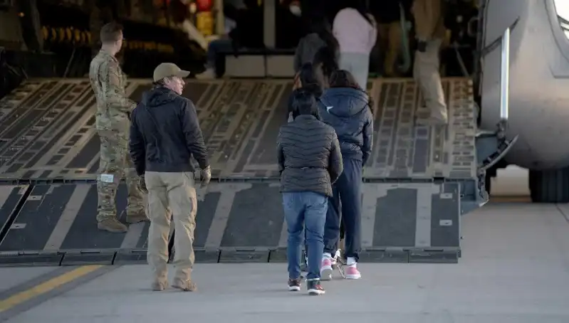 Kosova, ABD'den Sınır Dışı Edilecek Göçmenler İçin Yer Olmayı Teklif Etti