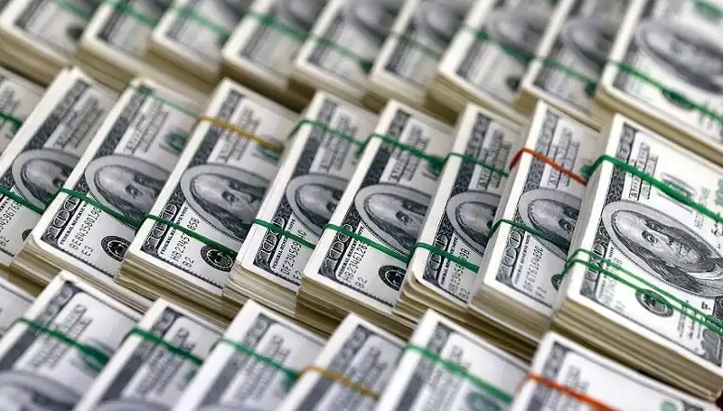 Doların Hızla Yükselişi: Yatırımcılar İçin Ne Anlama Geliyor?
