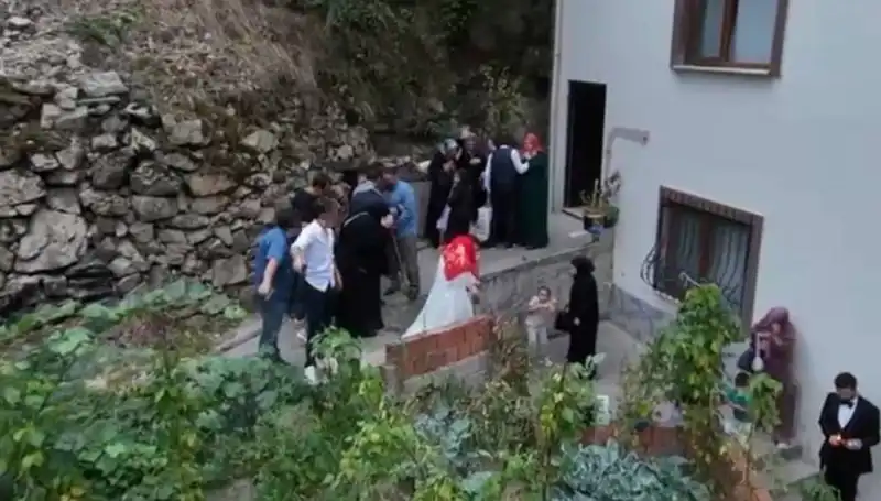 Kanlı Düğün: Kurşunların Sesi, Kaçışla Sonlanan Korkunç Anlar