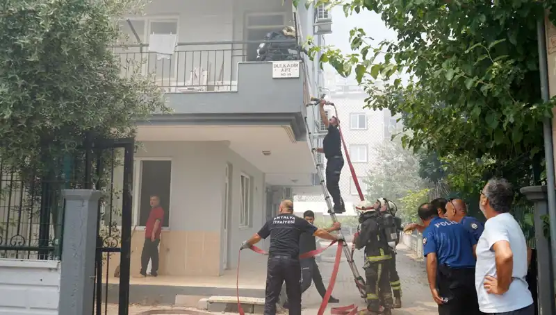 Tartışma Kanlı Bitti: Genç Yetişkin Arkadaşının Evini Ateşe Verdi