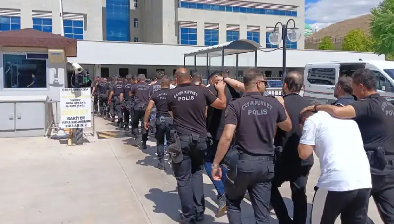 Ankara'da Tehdit ve Haraç Çetesi Çökertildi: Avukatların Rolü Şok Etti!
