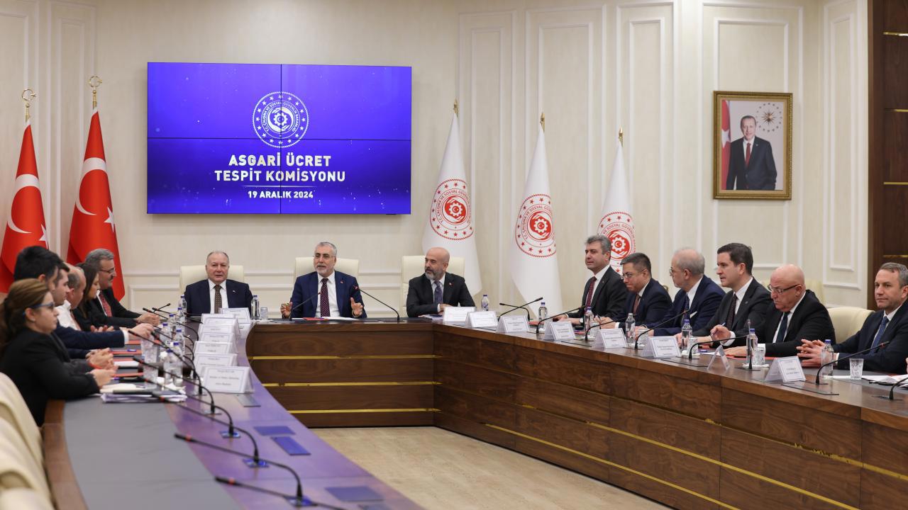 Asgari Ücret Belirlenmedi, Sendikalar ve İşverenler Anlaşamadı