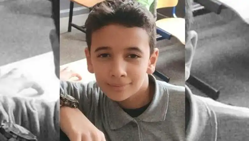 17 Yaşındaki Burak’ın Kayboluşu: Ailesi Endişeli ve Umutsuz