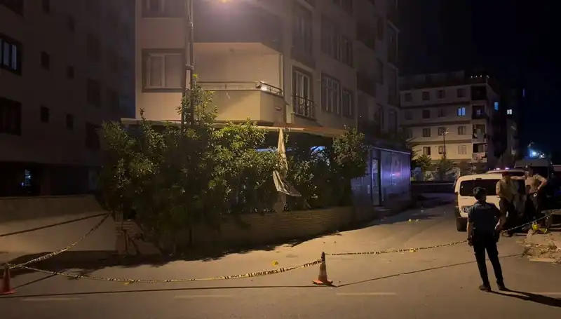 İstanbul’da Kafeye Silahlı Saldırı: Şoke Eden Olayın Detayları