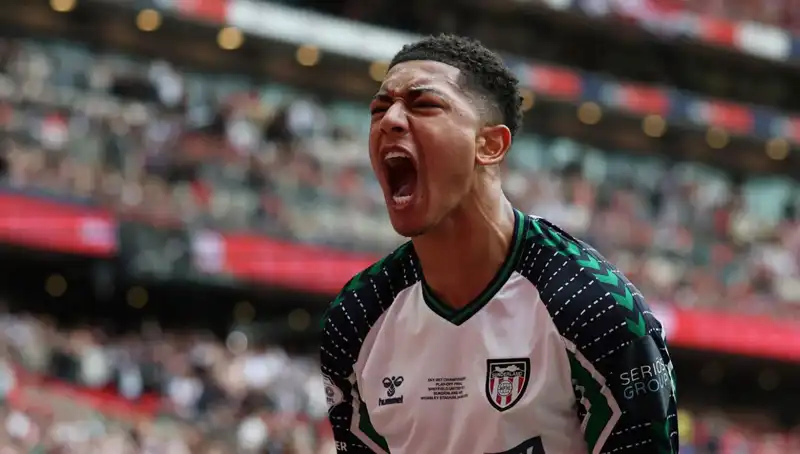 Jobe Bellingham Dortmund'a Resmen Transfer Oldu: Futbol Dünyasında Yeni Bir Dönem Başlıyor