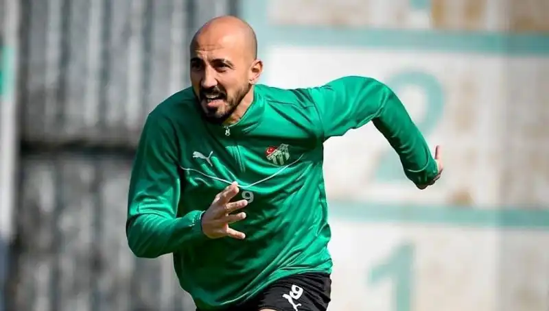 Milli Futbolcunun Yeni Rotası: 2. Lig’de Hedef Şampiyonluk