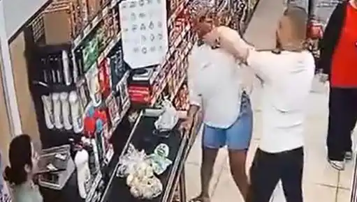 İddialara Göre Market Kasa Sırasında Kadın Saldırısının Ardındaki Sebep
