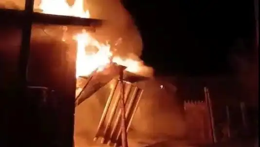 Karabük'te İki Evde Büyük Yangın: Hem Maddi Hem Manevi Hasar