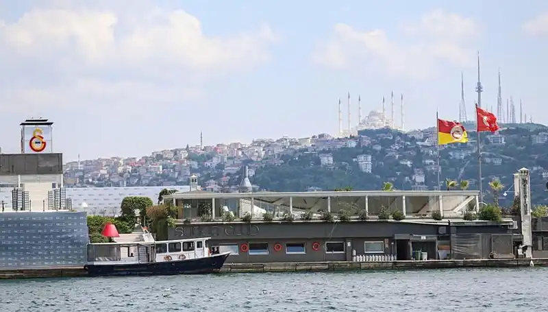 2. Abdülhamid’in Mirasçıları Galatasaray Adası için 15 Yıllık Hukuk Mücadelesini Kazandı
