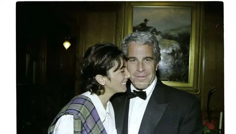 Ghislaine Maxwell, Epstein Skandalında 100 İsimle Şok Etti