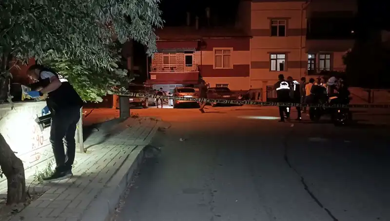 Karaman'da Şoke Eden Olay: Kız Arkadaşına Saldırdı