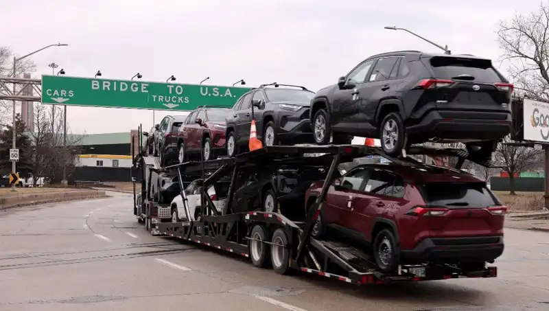 Toyota, ABD Pazarında Hibrit Araç Üretim Stratejisini Yeniliyor