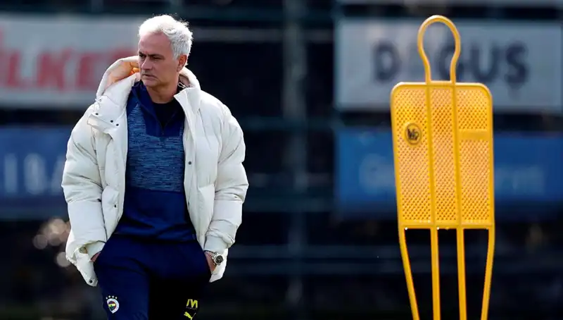 Mourinho'nun Taktik Dehası: Üst Düzey Futbolun Arkasındaki İsim